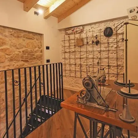 Thestonehouse *